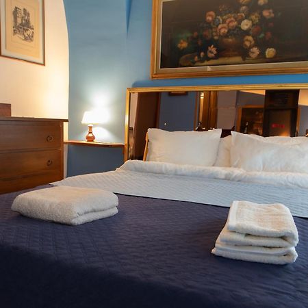Apartament Casa Vitelli - Centro Storico A Due Passi Da Tutto Terracina Zewnętrze zdjęcie