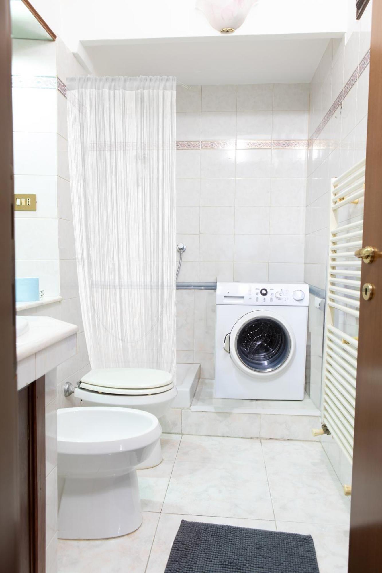 Apartament Casa Vitelli - Centro Storico A Due Passi Da Tutto Terracina Zewnętrze zdjęcie