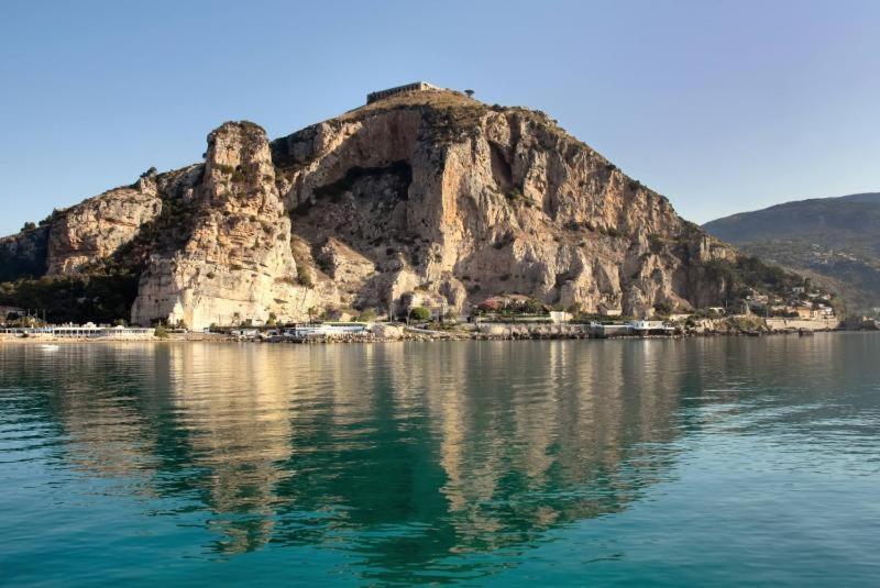 Apartament Casa Vitelli - Centro Storico A Due Passi Da Tutto Terracina Zewnętrze zdjęcie